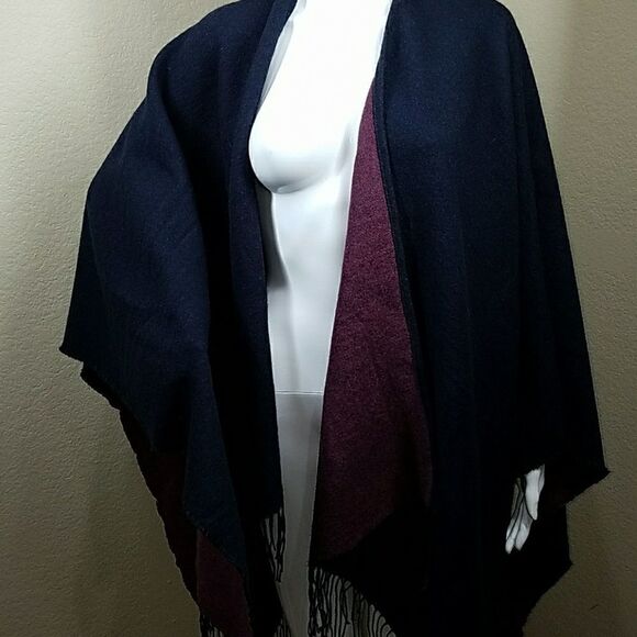 Reversible Two Colored Wrap (F2) - Picture 1 of 4